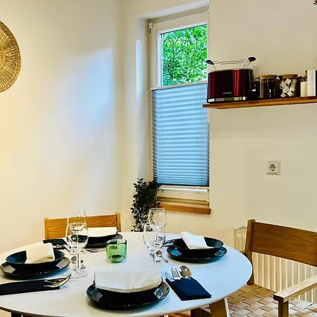 Apartment Aycatcherhomes - Lage I 4 Personen I Zentral I Altstadt I Naehe Fluss Lahn I Boutique Pera Marburg
