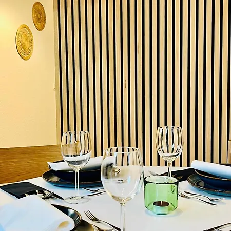 Aycatcherhomes - Lage I 4 Personen I Zentral I Altstadt I Naehe Fluss Lahn I Boutique Pera Apartment Marburg