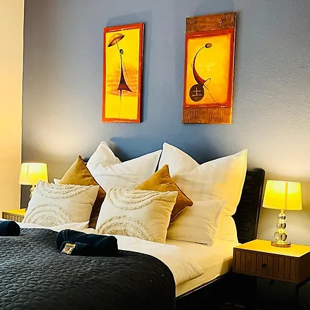 Apartment Aycatcherhomes - Lage I 4 Personen I Zentral I Altstadt I Naehe Fluss Lahn I Boutique Pera *