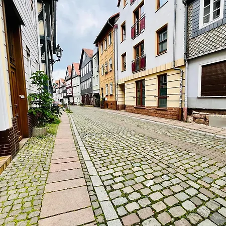 Apartment Aycatcherhomes - Lage I 4 Personen I Zentral I Altstadt I Naehe Fluss Lahn I Boutique Pera