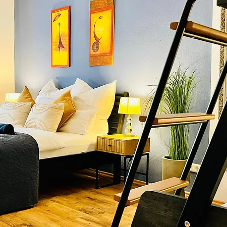 Aycatcherhomes - Lage I 4 Personen I Zentral I Altstadt I Naehe Fluss Lahn I Boutique Pera *